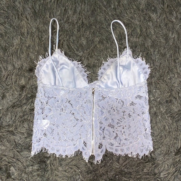 Lace Crop Top - Picture 2 of 2